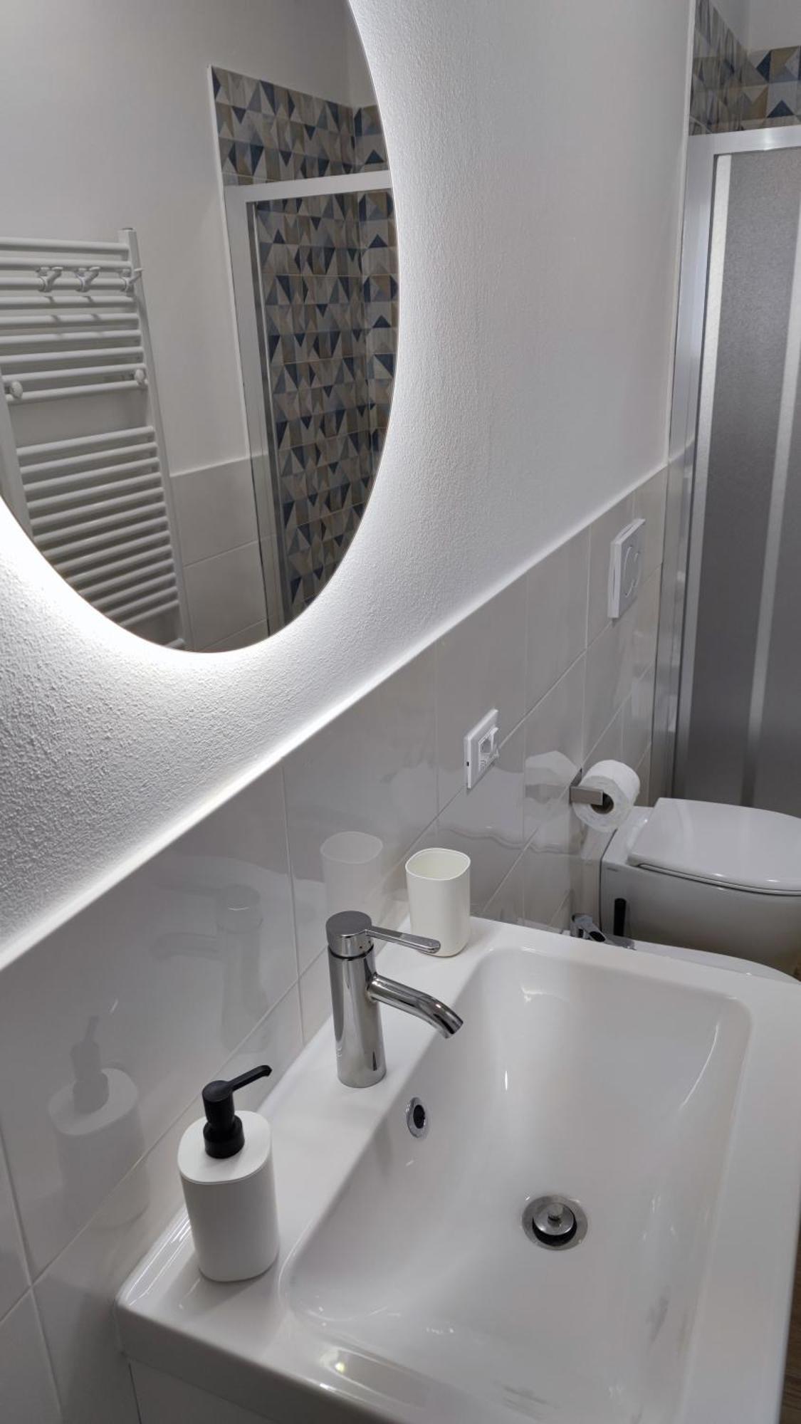 Villa Dolcitalia Tra Gardaland E Le Terme Di Cola Lazise Quarto foto